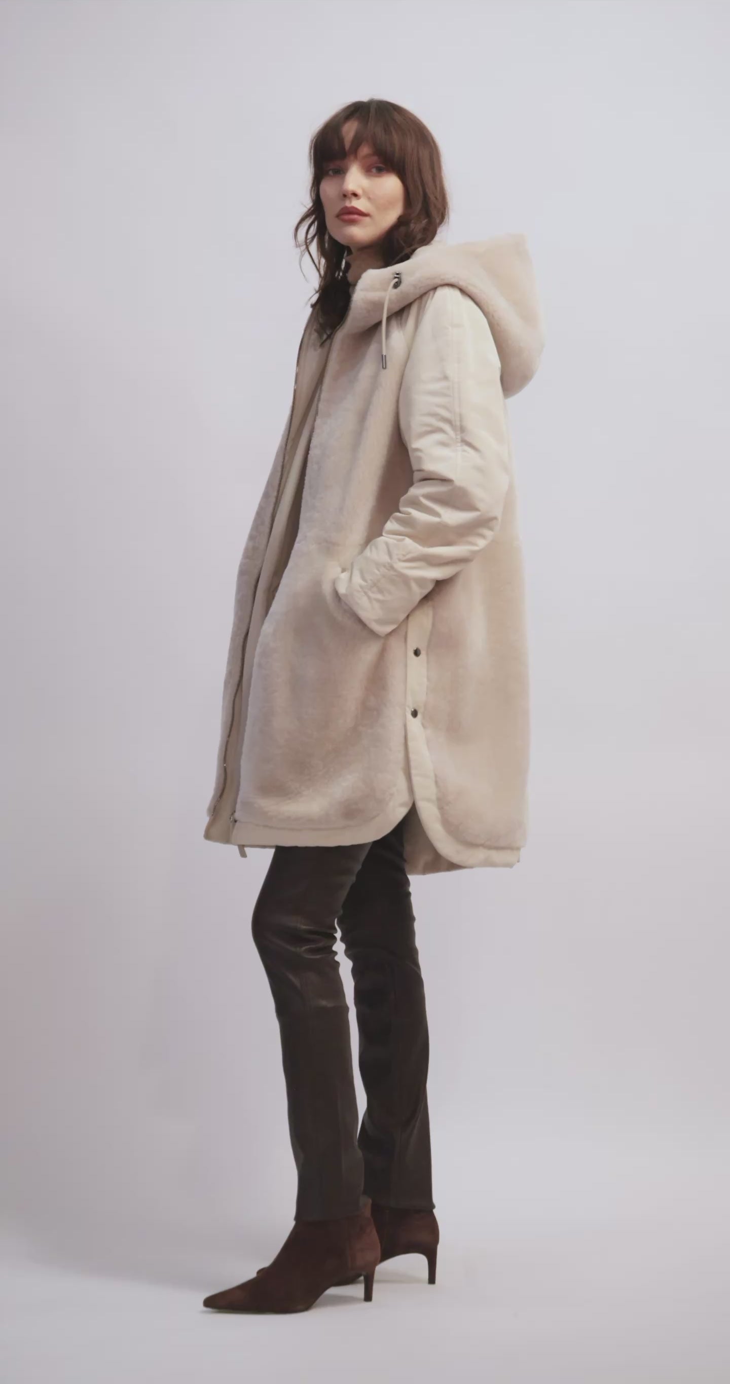 Parka En Peau Façonnable Marron - Taille M, Doublure Viscose, Parfait état - Occasion Peu Portée